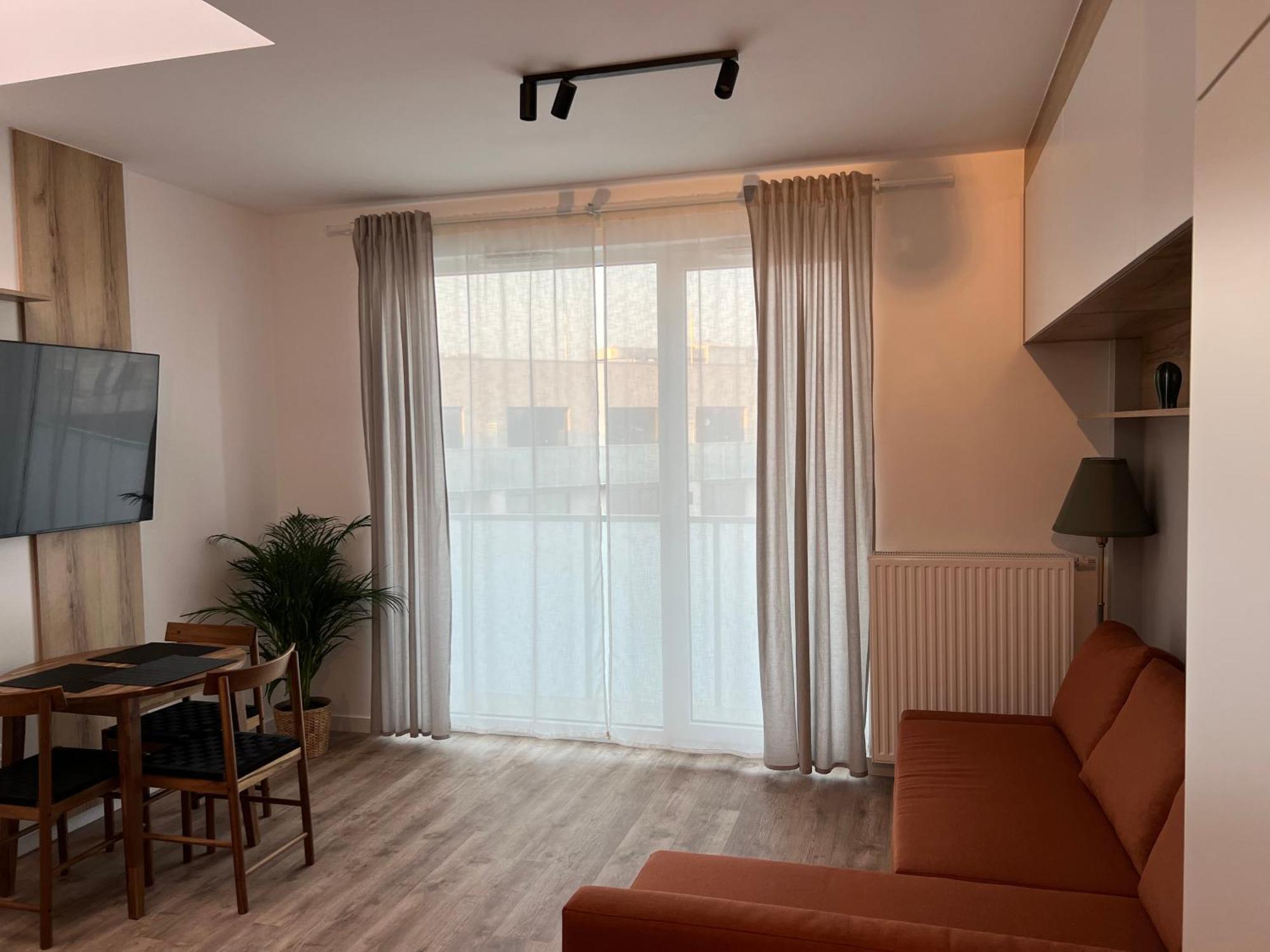 Apartment Wroclaw - Zwycieska Free Garage — Photos 1